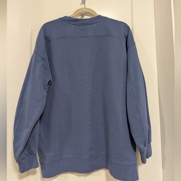 Lululemon Perfectly Oversized Crew Sweatshirt Blue Approx Size 12 (PTP 26") - Picture 3 of 14